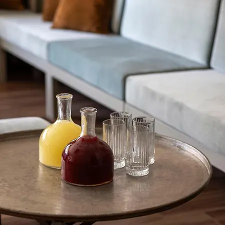 Armada Old Отель