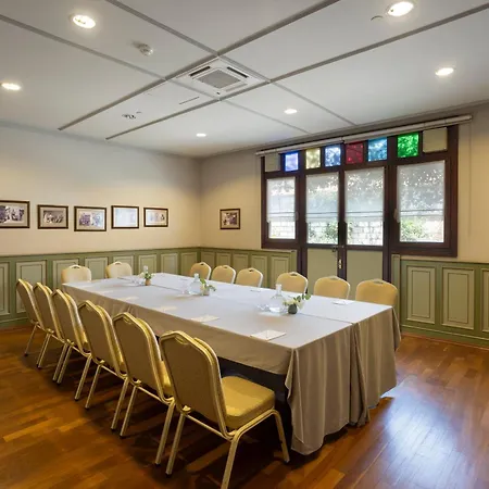 Отель Armada Old