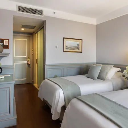 Armada Old Hotel 4*