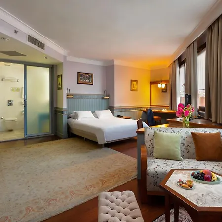 Отель Armada Old 4*