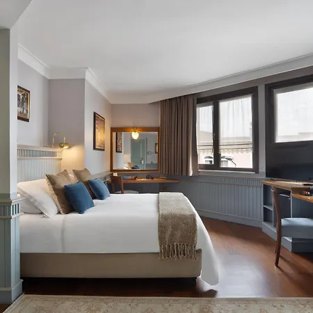 Armada Old Hotel 4*